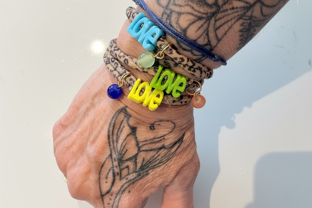 Leo Armband LOVE