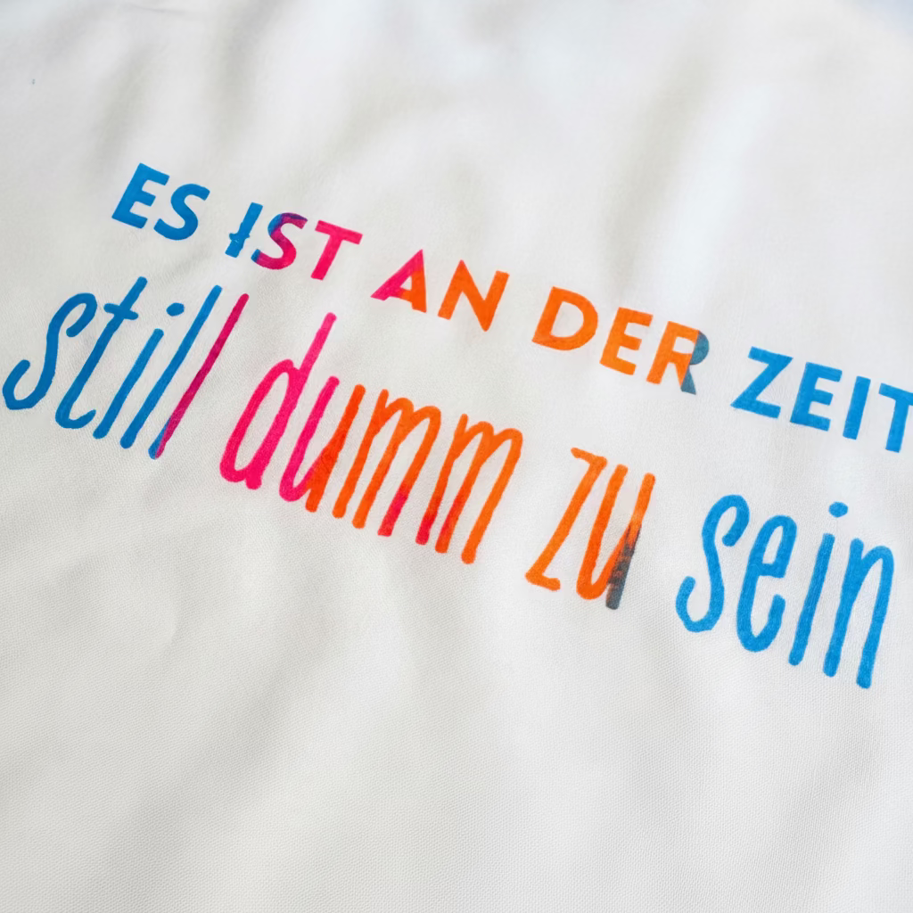 T-Shirt Still